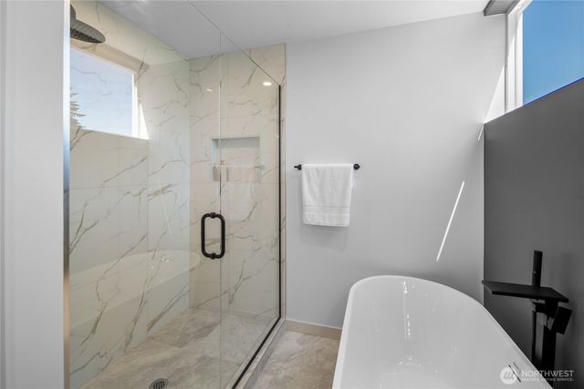 3035 A 21st Avenue W, Seattle, WA 98199