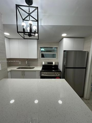 1810 NW 34th St 1, Miami, FL 33142