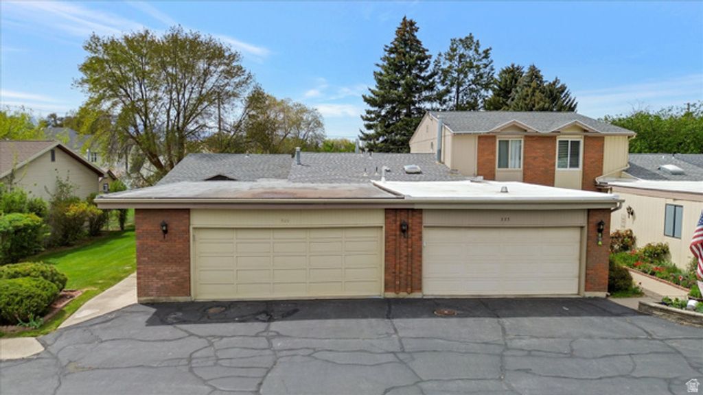 Image 2 of property listing at 325 N 150 W, Logan, UT 84321