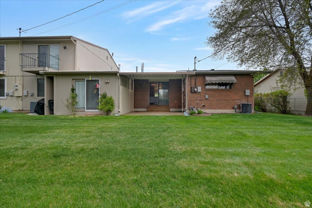 Image 32 of property listing at 325 N 150 W, Logan, UT 84321