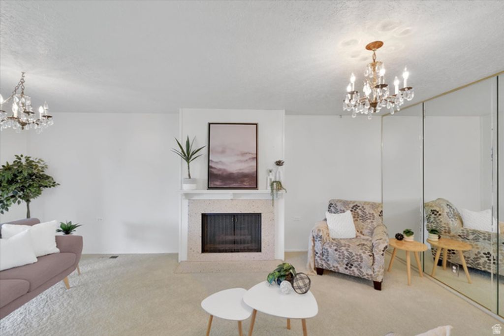 Image 5 of property listing at 325 N 150 W, Logan, UT 84321