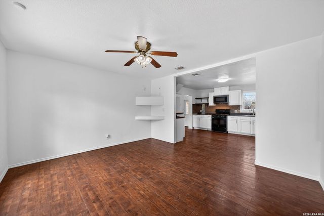 131 Westmont, San Antonio, TX 78227