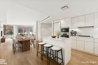 425 W 53RD Street # 205, New York City, NY 10019