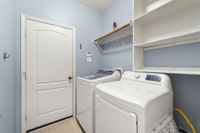 3511 Cypress Village Drive, Pearland, TX 77584