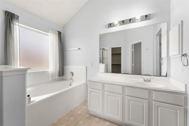 3511 Cypress Village Drive, Pearland, TX 77584