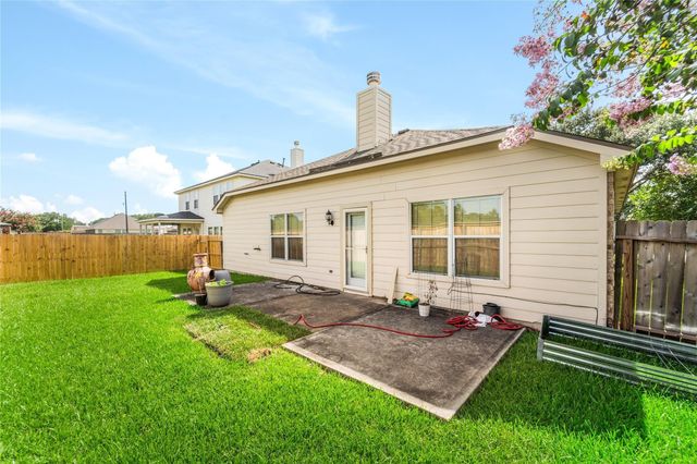 3511 Cypress Village Drive, Pearland, TX 77584
