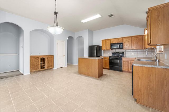 3511 Cypress Village Drive, Pearland, TX 77584