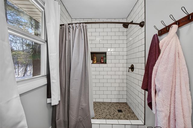 340 Wood Hills Drive, Concord, MI 49237