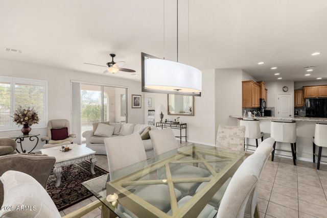 4413 E HARTFORD Avenue, Phoenix, AZ 85032