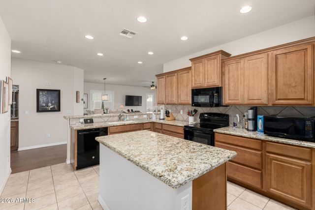 4413 E HARTFORD Avenue, Phoenix, AZ 85032