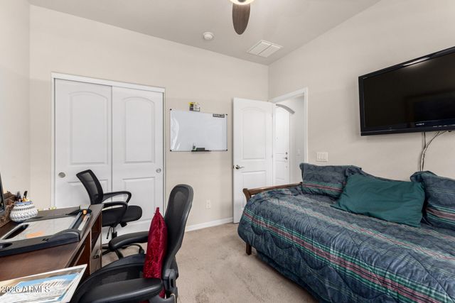 4413 E HARTFORD Avenue, Phoenix, AZ 85032