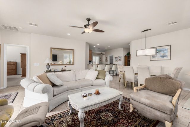 4413 E HARTFORD Avenue, Phoenix, AZ 85032