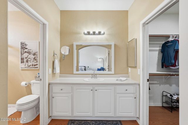 448 W Deerwood Lane, Green Valley, AZ 85614