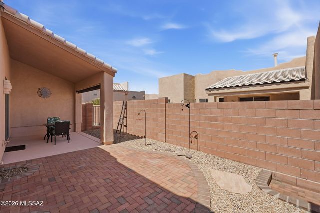 448 W Deerwood Lane, Green Valley, AZ 85614