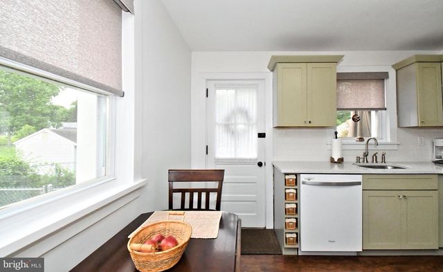 1118 CORNWELLS AVE, Bensalem, PA 19020