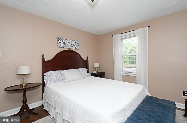 1118 CORNWELLS AVE, Bensalem, PA 19020