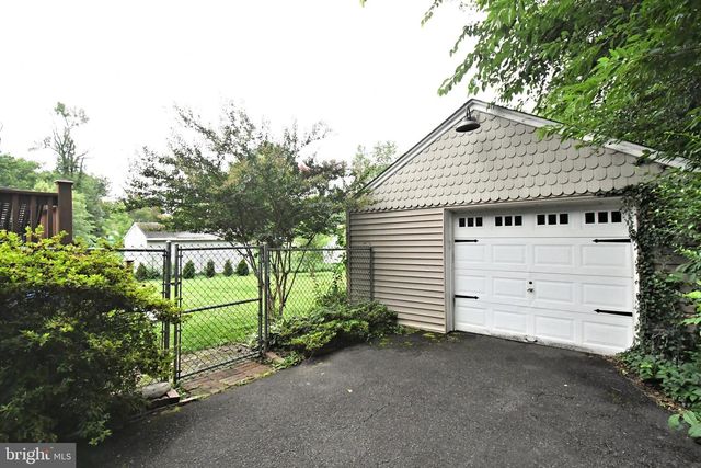 1118 CORNWELLS AVE, Bensalem, PA 19020