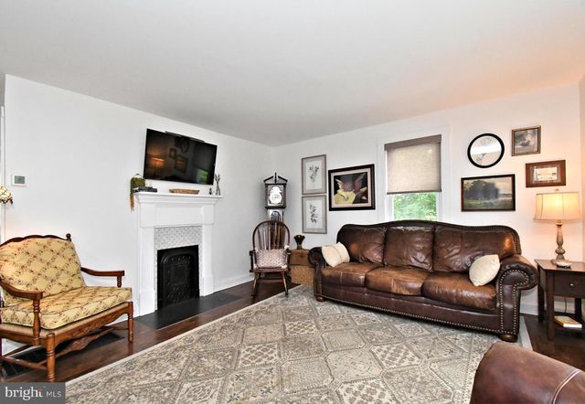 1118 CORNWELLS AVE, Bensalem, PA 19020