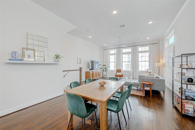 1035 Ashland Street, Houston, TX 77008