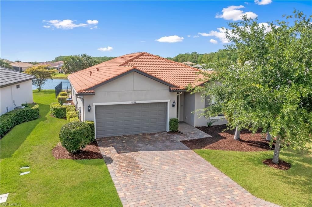 16087 Mistflower DR, ALVA, FL 33920 — exterior