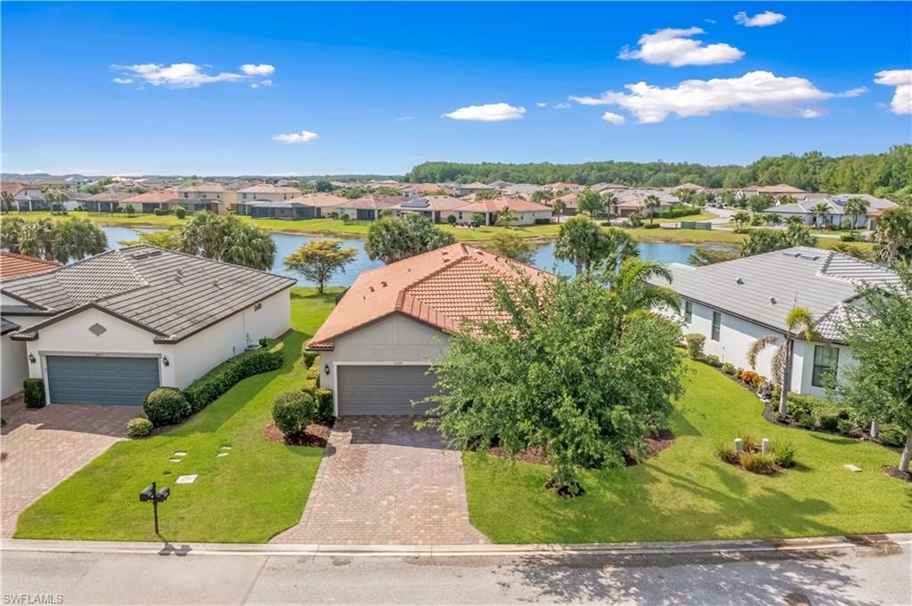 16087 Mistflower DR, ALVA, FL 33920 — photo 3