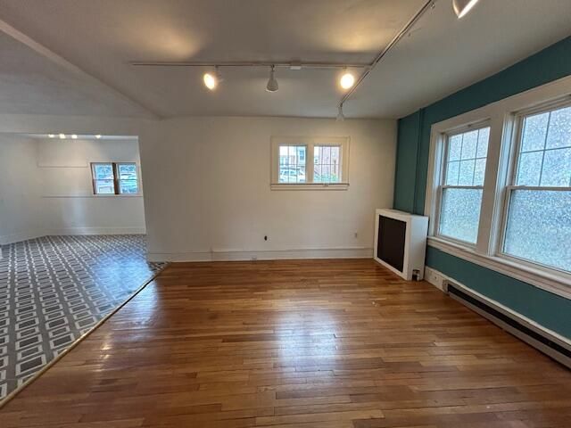 1405 Grandin RD, Roanoke, VA 24015