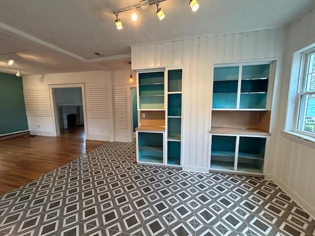 1405 Grandin RD, Roanoke, VA 24015