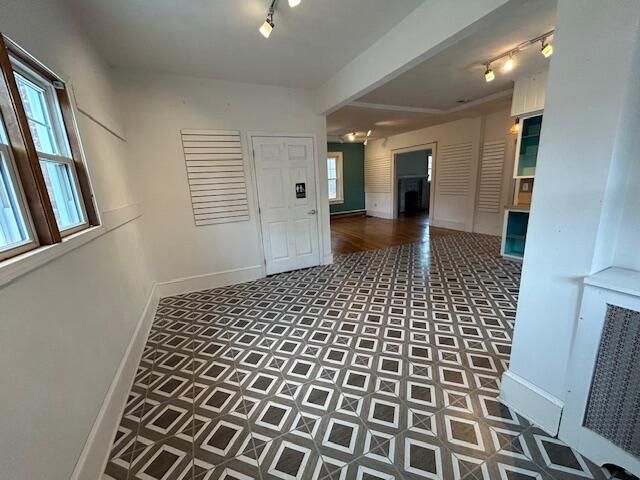 1405 Grandin RD, Roanoke, VA 24015