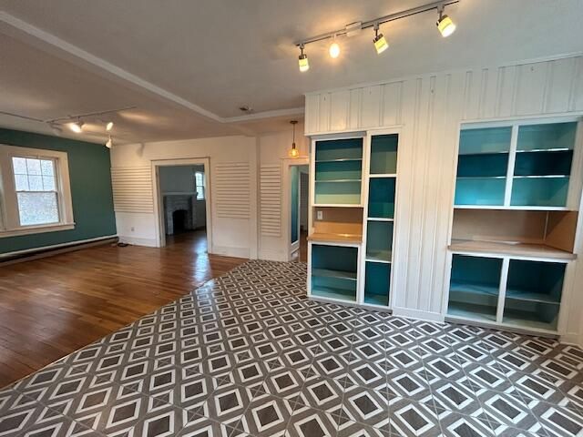 1405 Grandin RD, Roanoke, VA 24015