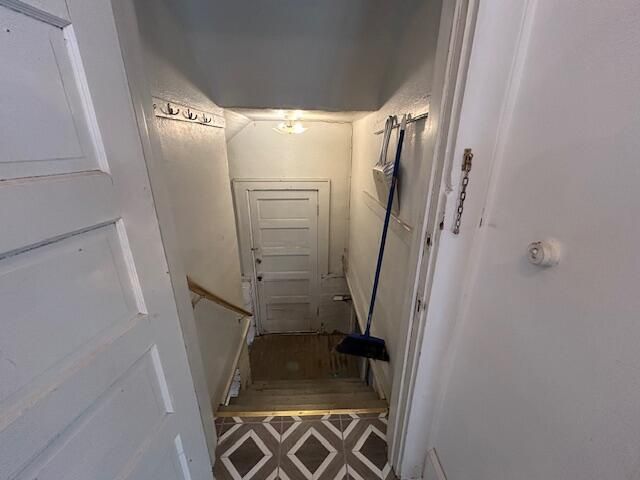 1405 Grandin RD, Roanoke, VA 24015