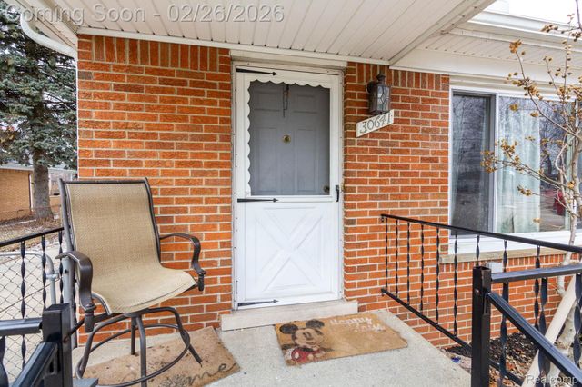 30641 Park Street, Roseville, MI 48066