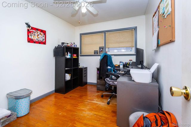 30641 Park Street, Roseville, MI 48066