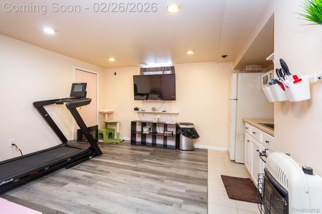 30641 Park Street, Roseville, MI 48066