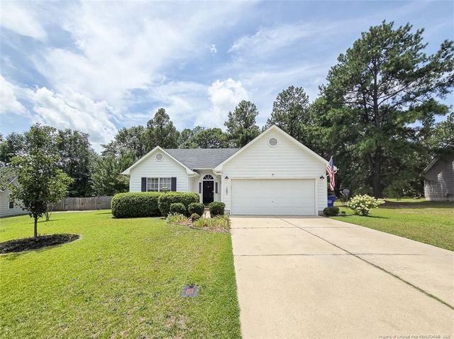 107 Elderberry Court, Raeford, NC 28376