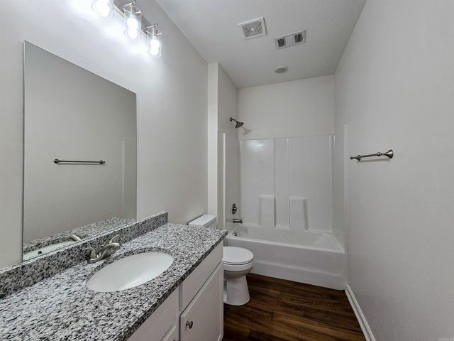 4804 Antosh Circle, Jonesboro, AR 72404