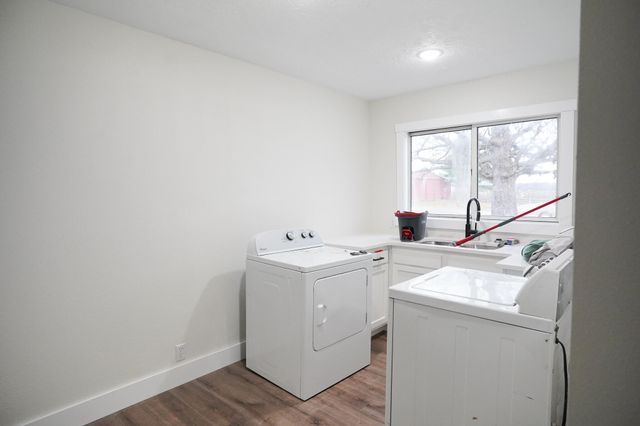 5034 County Line Road, Mountain Grove, MO 65711