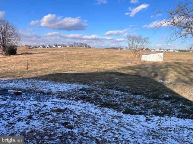 730 KOHLER ROAD, Chambersburg, PA 17202