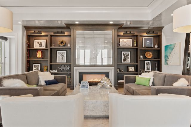 11 E Walton Street 4802, Chicago, IL 60611