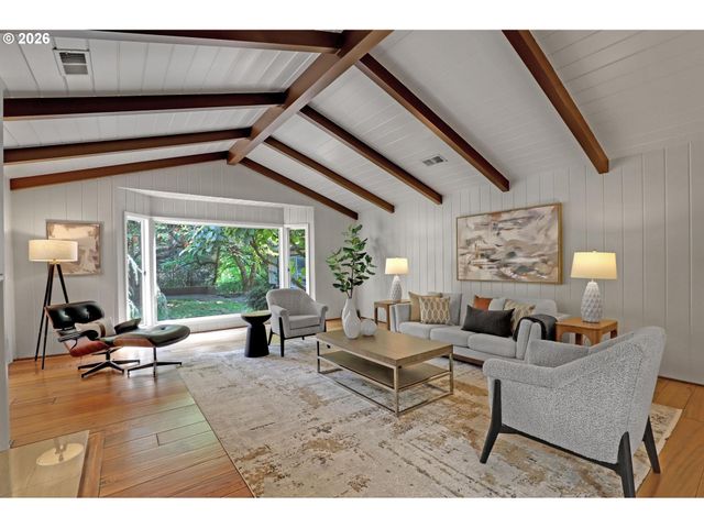 4004 Sw SCHOLLS FERRY Rd, Portland, OR 97221