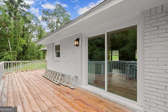 844 San Miguel Drive, Stone Mountain, GA 30083