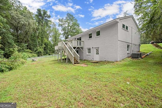 844 San Miguel Drive, Stone Mountain, GA 30083