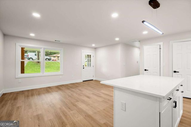 844 San Miguel Drive, Stone Mountain, GA 30083