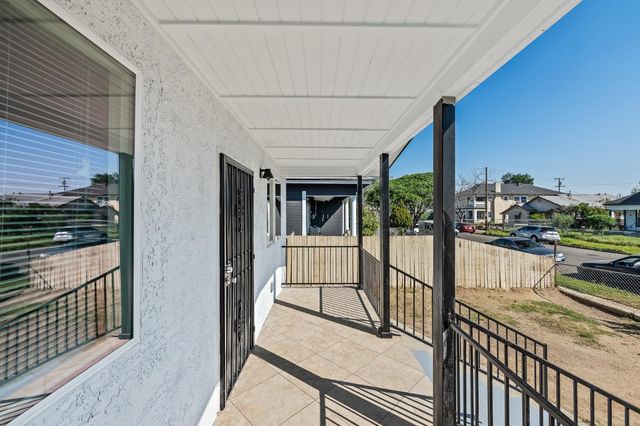 225 N Effie Street, Fresno, CA 93701