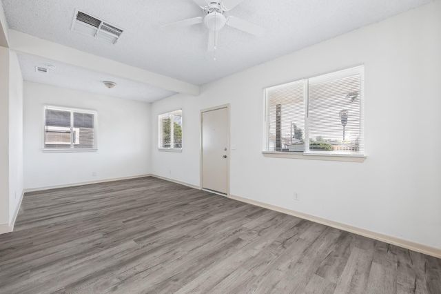 225 N Effie Street, Fresno, CA 93701