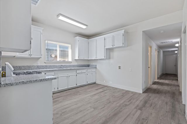 225 N Effie Street, Fresno, CA 93701