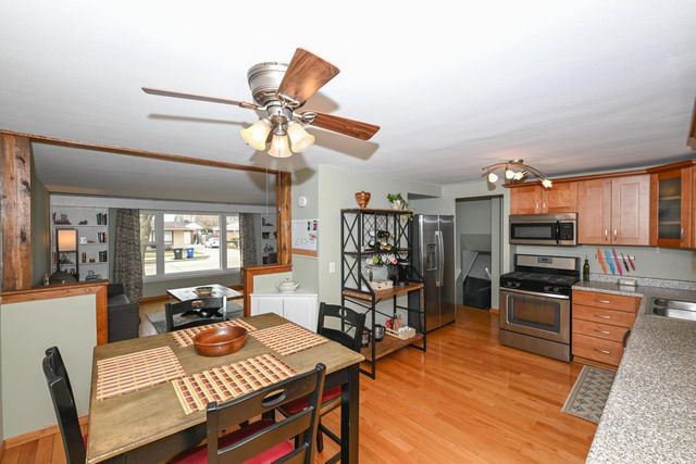 1110 Harmony DRIVE, Racine, WI 53402