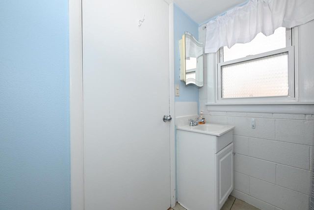 1110 Harmony DRIVE, Racine, WI 53402