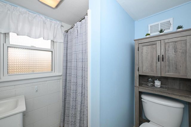 1110 Harmony DRIVE, Racine, WI 53402