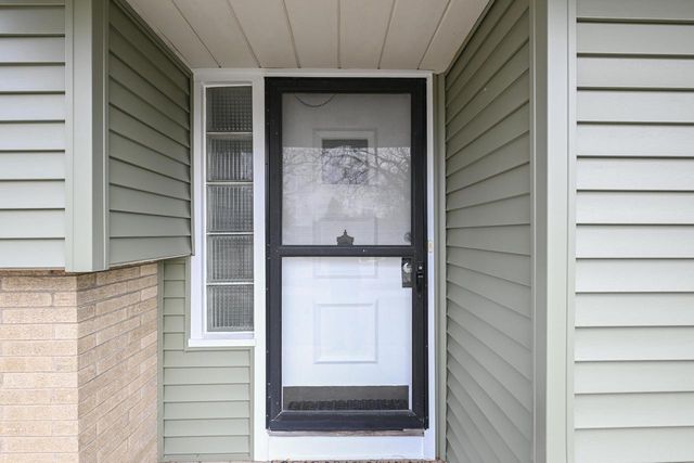 1110 Harmony DRIVE, Racine, WI 53402