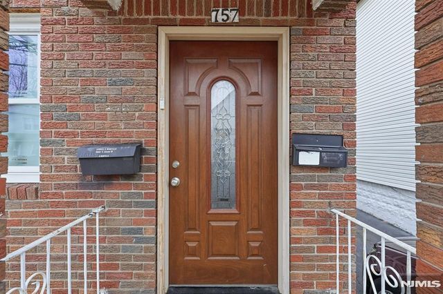 757 Thomas Street, Elizabeth, NJ 07202